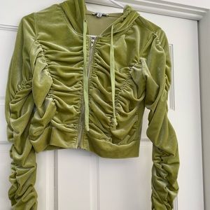 This is a fashion nova fit I wore on a Beverly Hills night out only once il